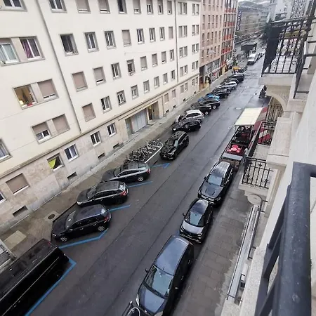P&R1, One Bedroom, City Center Geneva Exterior photo